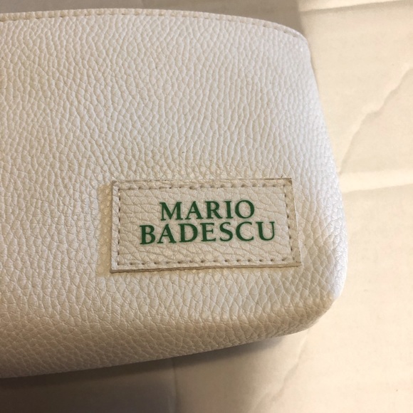 MARIO BADESCU Cosmetics / Skincare Case, with Extra Bags, White / Green - Picture 3 of 6